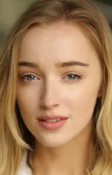 Фиби Дайневор