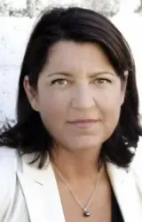 Кристин Мур